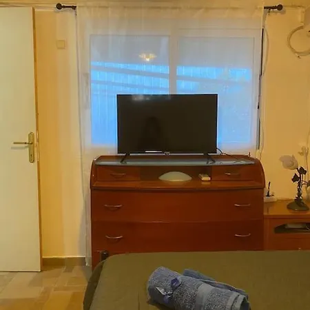 Holiday home σπίτι σε λόφο με θέα τη θάλασσα Karystos (Evia)